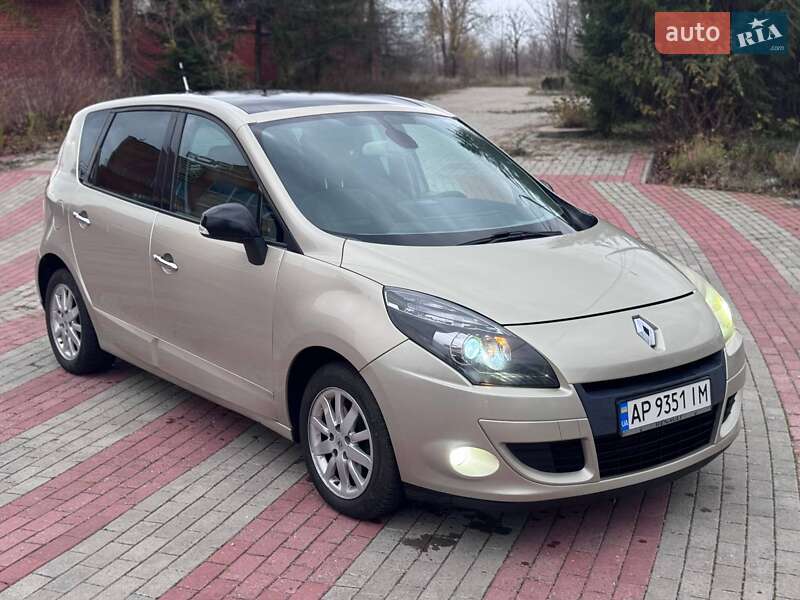 Минивэн Renault Scenic 2011 в Запорожье фото Минивэн Renault Scenic 2011 в Запорожье