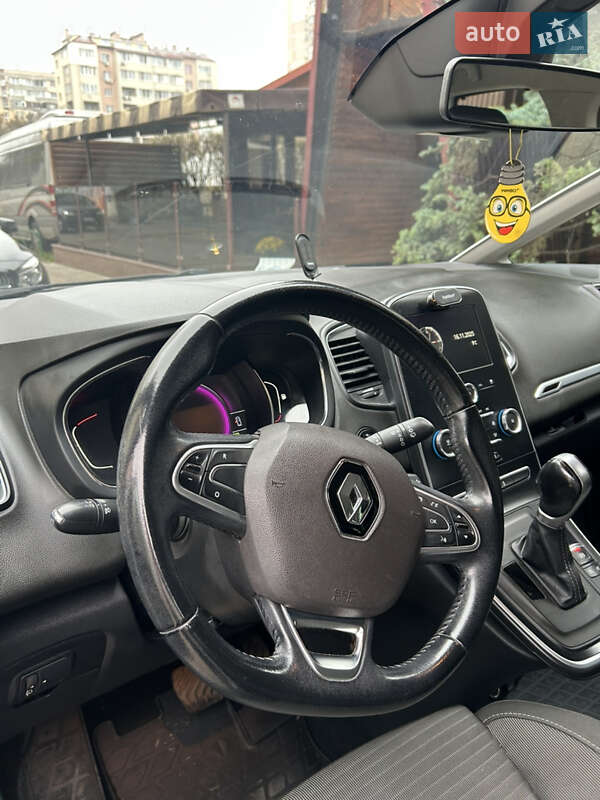 Минивэн Renault Scenic 2017 в Одессе