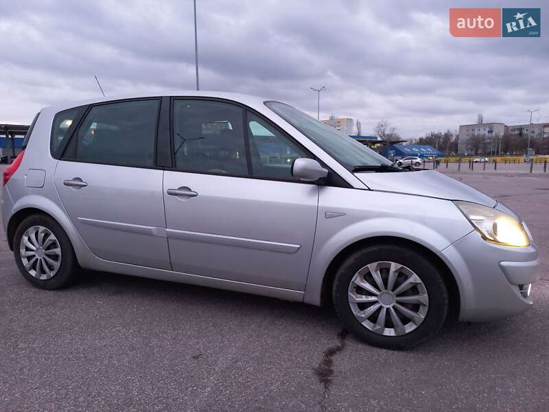 Минивэн Renault Scenic 2009 в Харькове