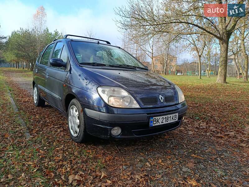 Мінівен Renault Scenic 2000 в Рівному