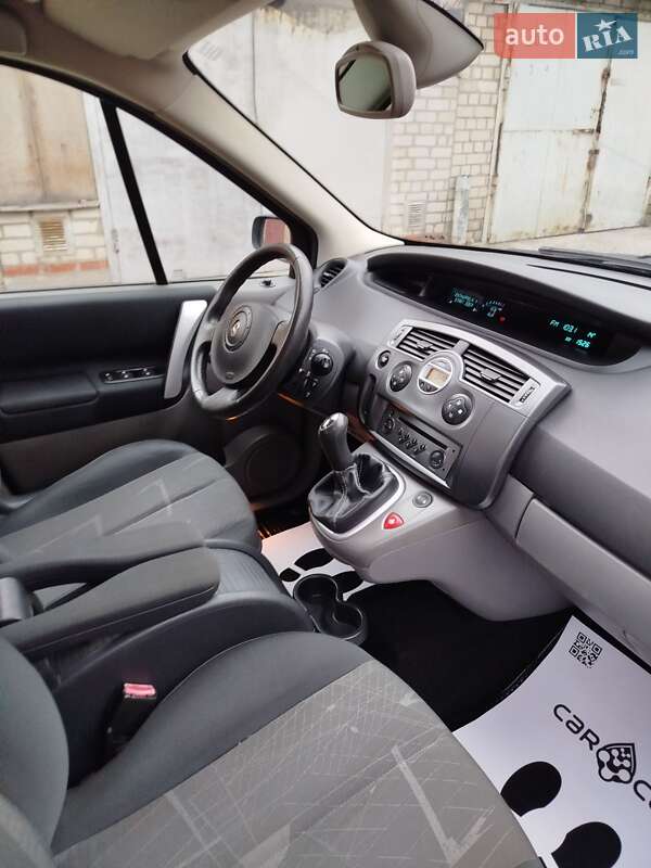 Минивэн Renault Scenic 2005 в Запорожье