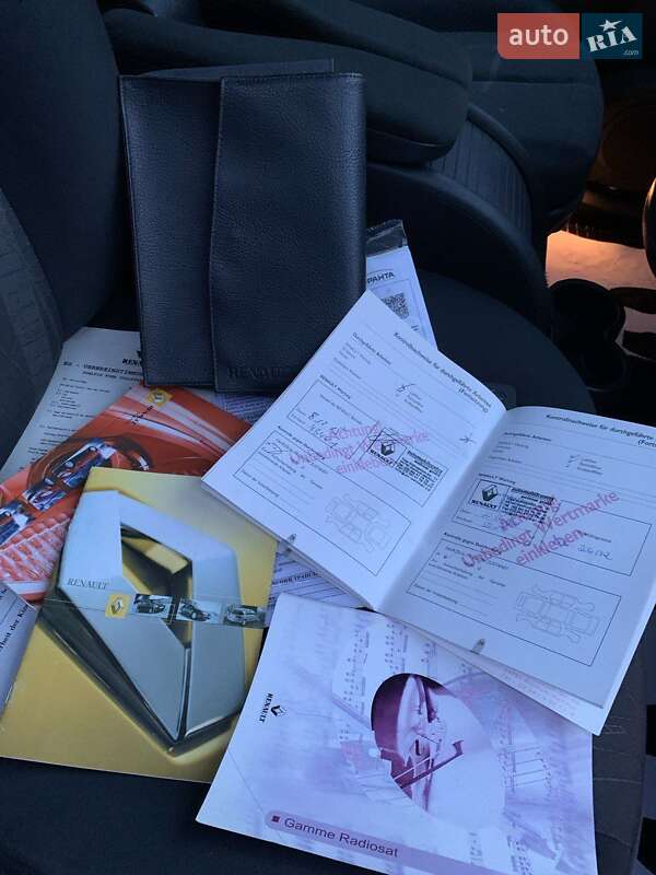 Минивэн Renault Scenic 2005 в Запорожье