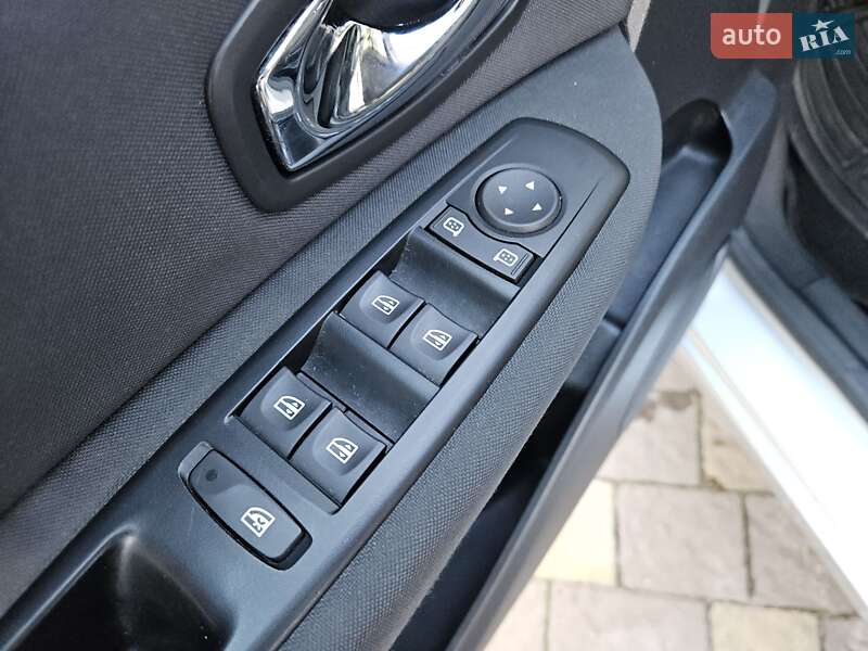 Мінівен Renault Scenic 2013 в Бродах