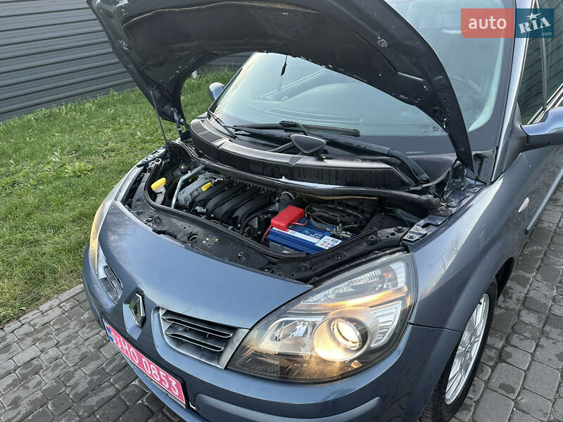 Минивэн Renault Scenic 2008 в Ковеле