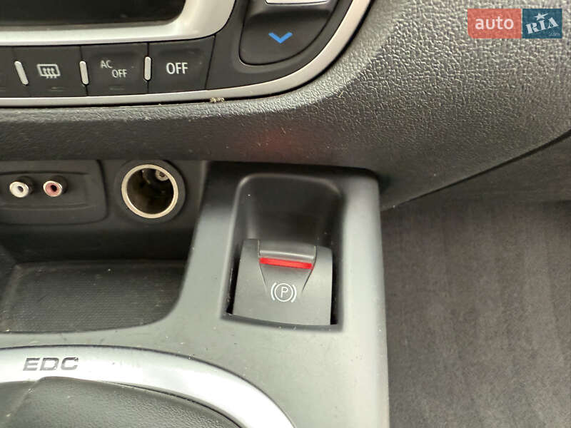 Мінівен Renault Scenic 2011 в Луцьку фото 29 Мінівен Renault Scenic 2011 в Луцьку