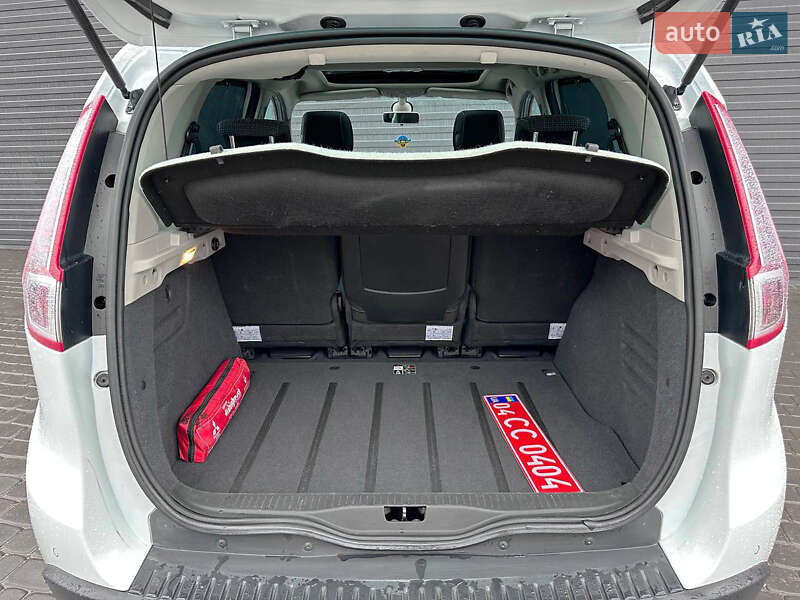 Мінівен Renault Scenic 2010 в Кам'янському