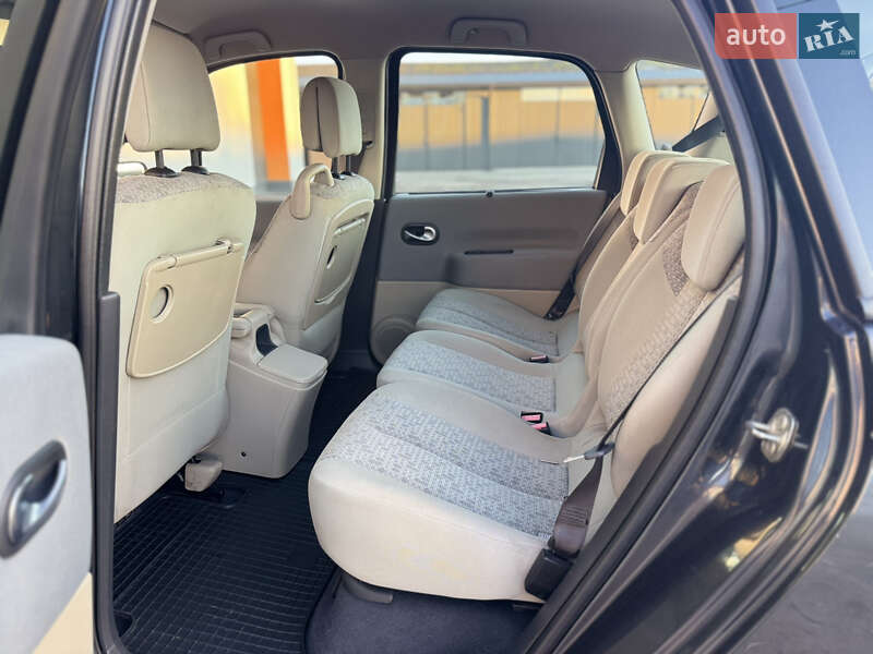 Мінівен Renault Scenic 2006 в Рівному