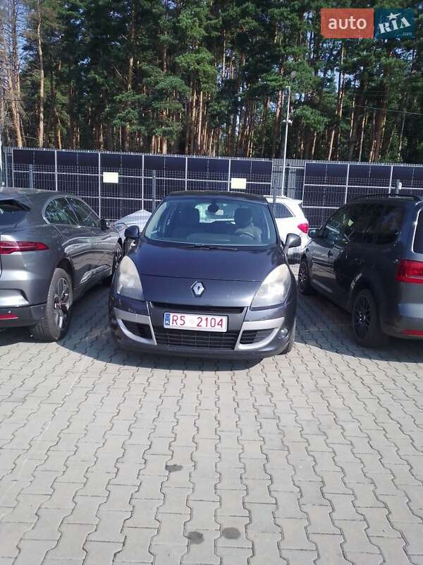 Мінівен Renault Scenic 2011 в Рава-Руській