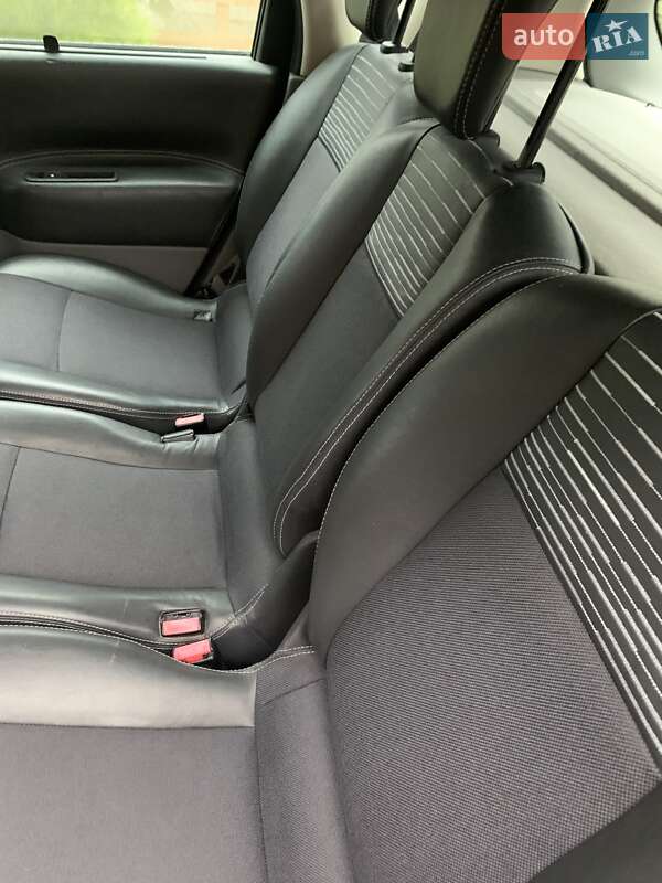 Мінівен Renault Scenic 2005 в Тернополі фото 3 Мінівен Renault Scenic 2005 в Тернополі