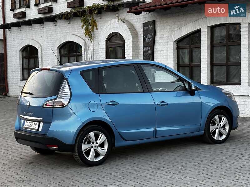 Мінівен Renault Scenic 2012 в Красилові