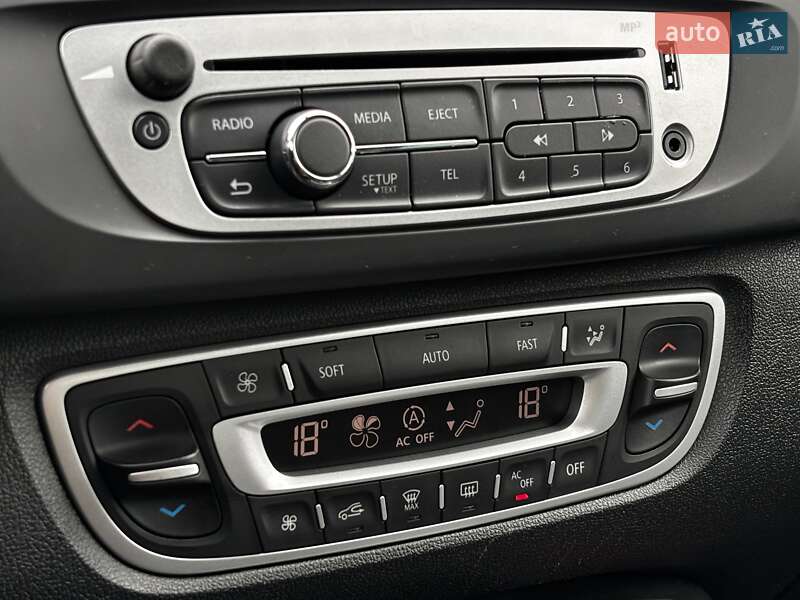 Мінівен Renault Scenic 2012 в Красилові