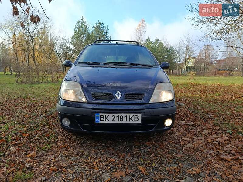 Минивэн Renault Scenic 2000 в Ровно