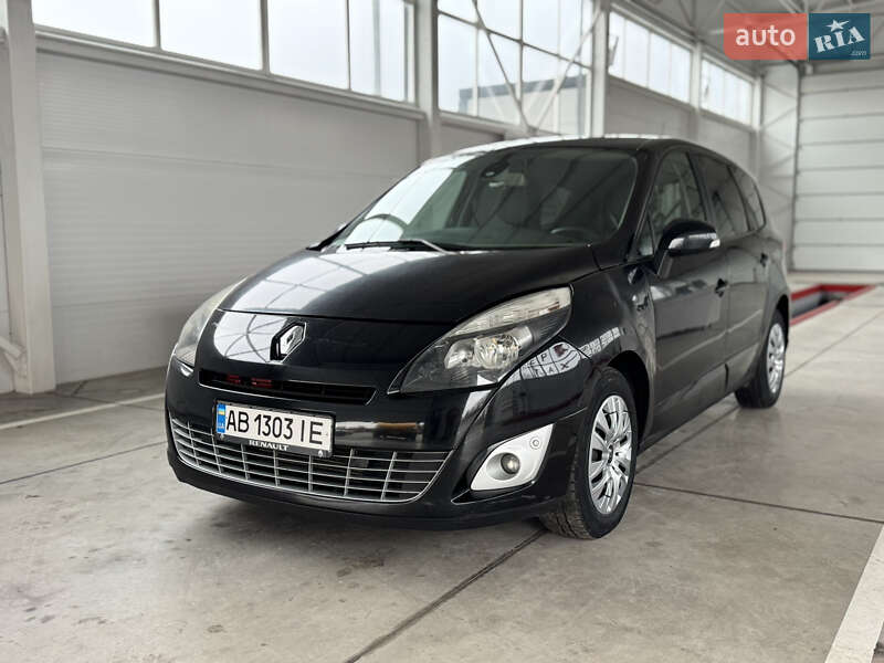 Минивэн Renault Scenic 2011 в Ильинцах