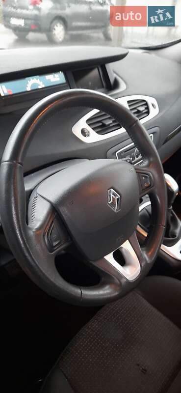 Мінівен Renault Scenic 2010 в Ківерцях