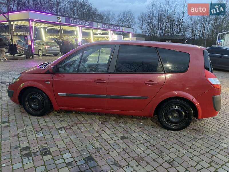 Минивэн Renault Scenic 2005 в Калуше