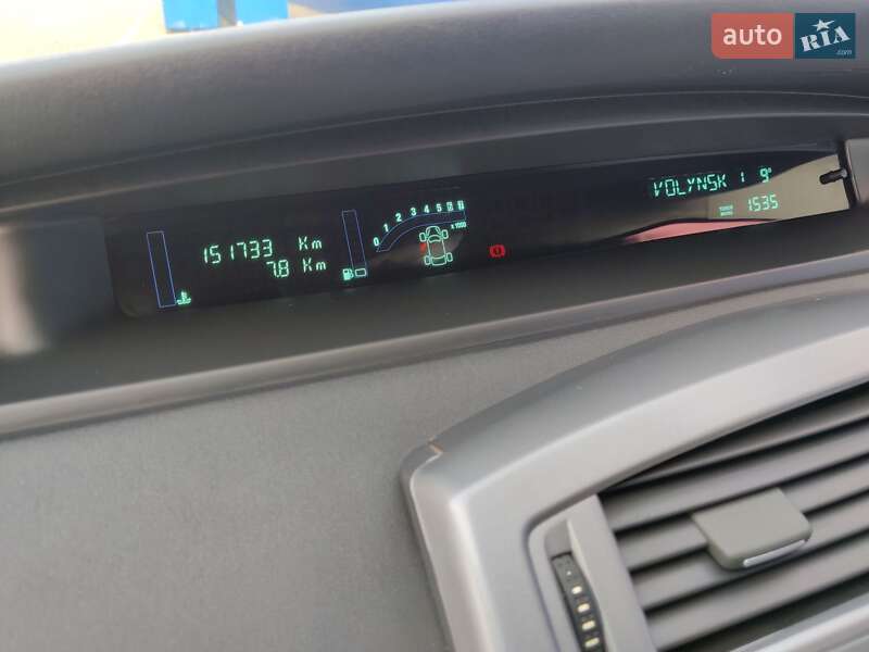 Минивэн Renault Scenic 2006 в Нововолынске фото 37 Минивэн Renault Scenic 2006 в Нововолынске
