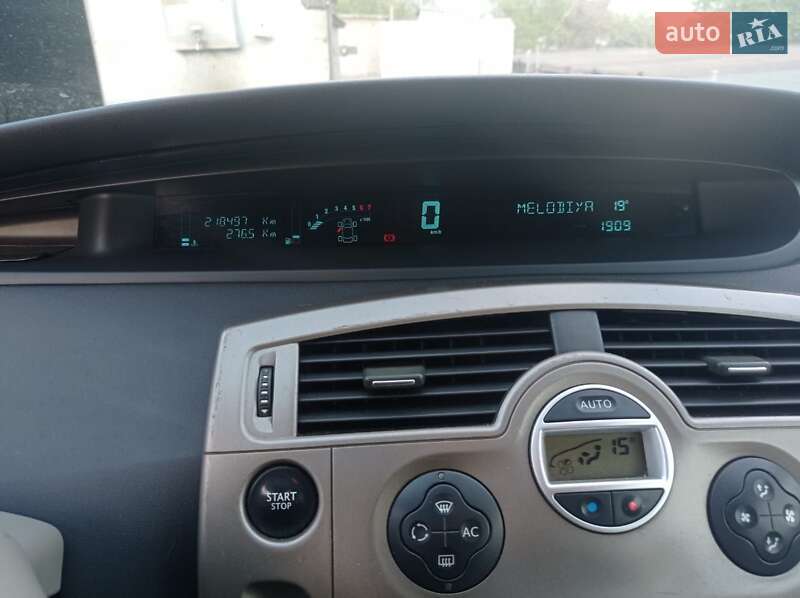 Мінівен Renault Scenic 2005 в Харкові