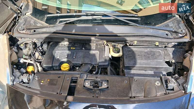 Мінівен Renault Scenic 2010 в Івано-Франківську