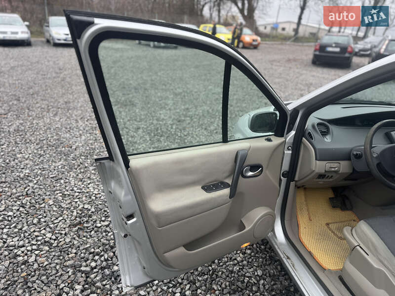 Минивэн Renault Scenic 2005 в Хмельницком