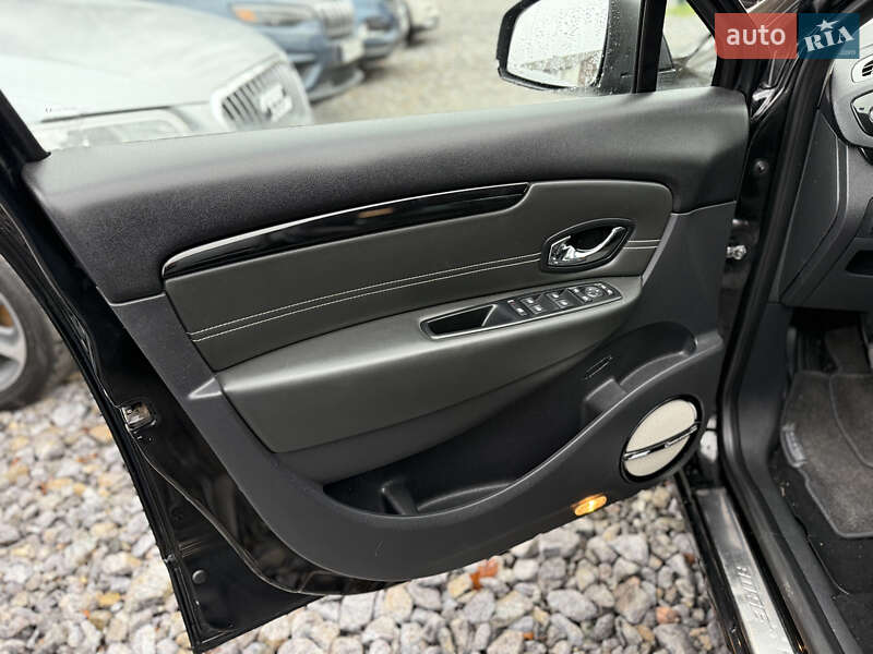 Минивэн Renault Scenic 2015 в Виннице