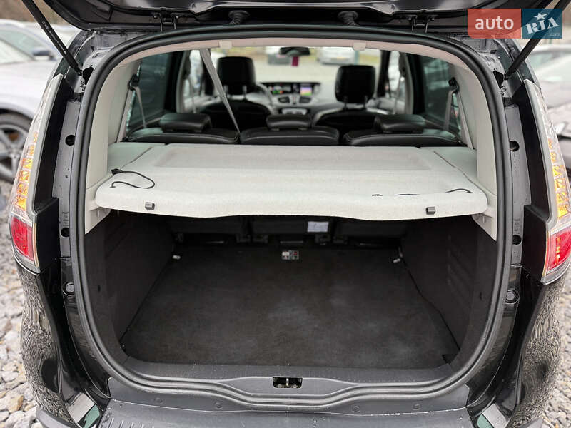 Минивэн Renault Scenic 2015 в Виннице