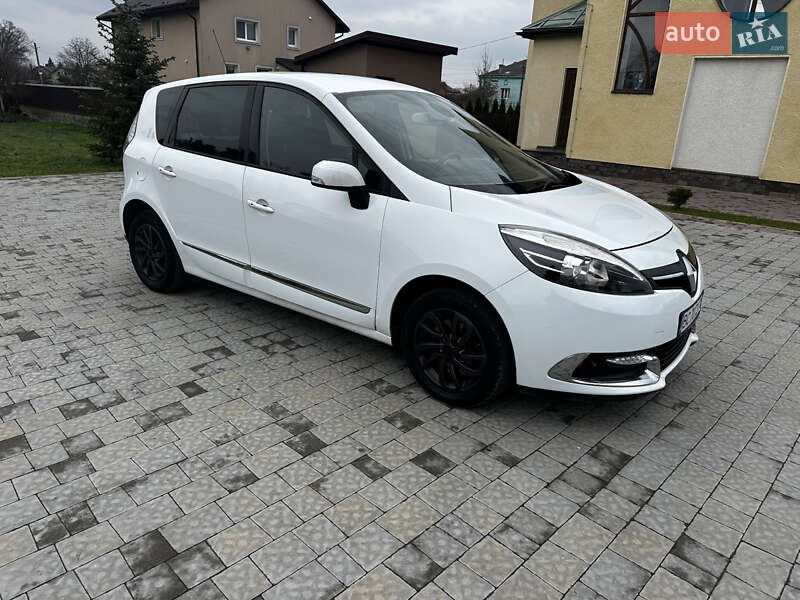 Минивэн Renault Scenic 2015 в Львове