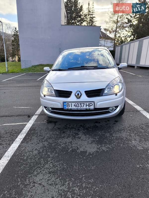 Минивэн Renault Scenic 2007 в Полтаве