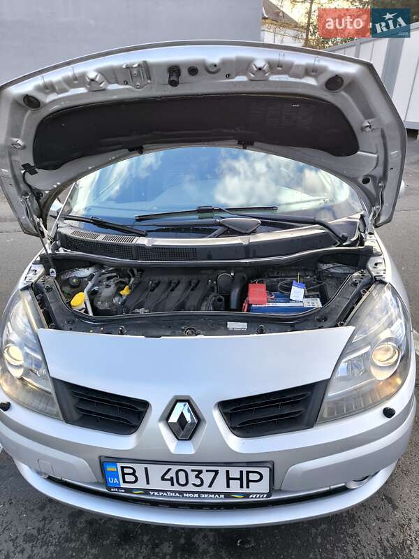 Минивэн Renault Scenic 2007 в Полтаве