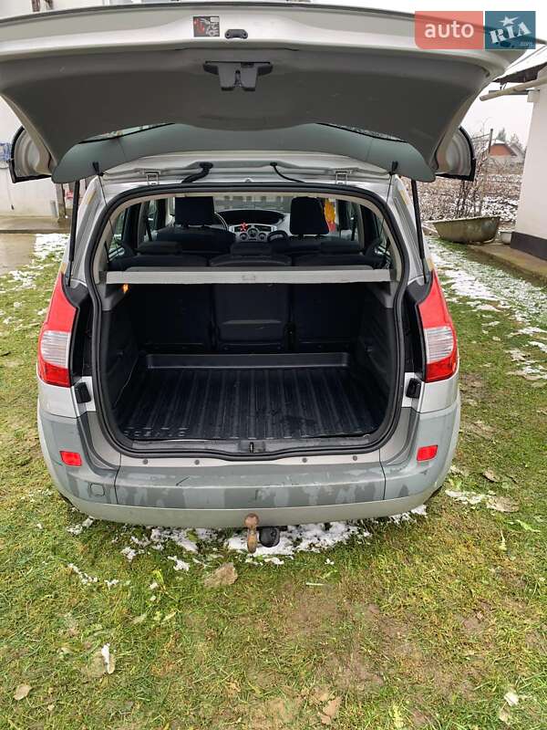 Минивэн Renault Scenic 2006 в Ивано-Франковске фото 24 Минивэн Renault Scenic 2006 в Ивано-Франковске