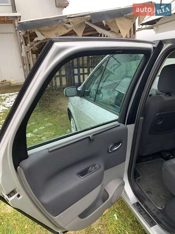 Минивэн Renault Scenic 2006 в Ивано-Франковске фото 45 Минивэн Renault Scenic 2006 в Ивано-Франковске