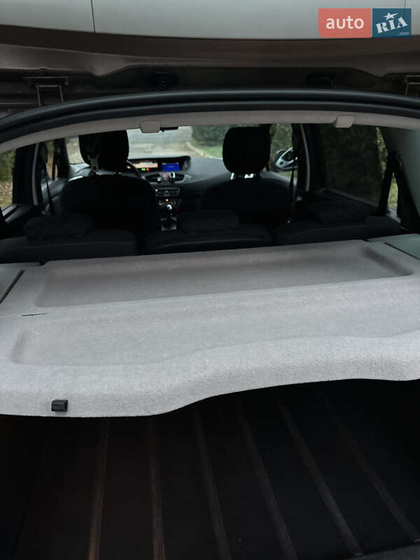 Минивэн Renault Scenic 2010 в Дубно фото 36 Минивэн Renault Scenic 2010 в Дубно