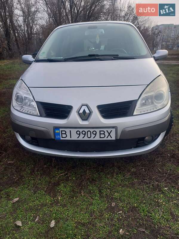 Минивэн Renault Scenic 2006 в Полтаве