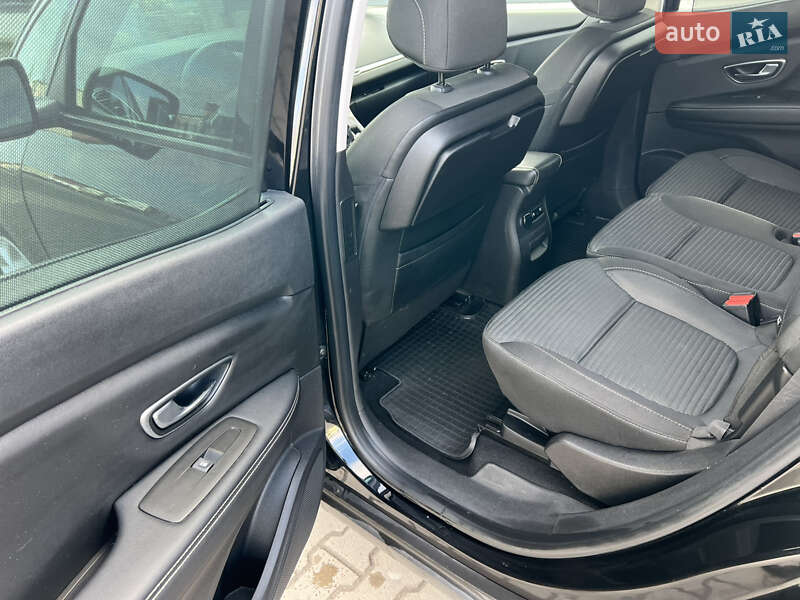 Мінівен Renault Scenic 2018 в Луцьку фото 16 Мінівен Renault Scenic 2018 в Луцьку