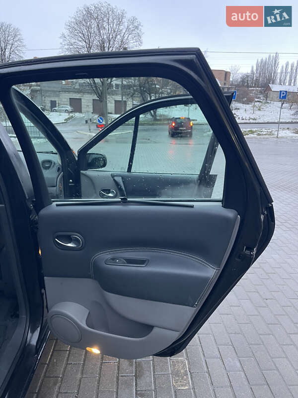 Минивэн Renault Scenic 2008 в Ровно