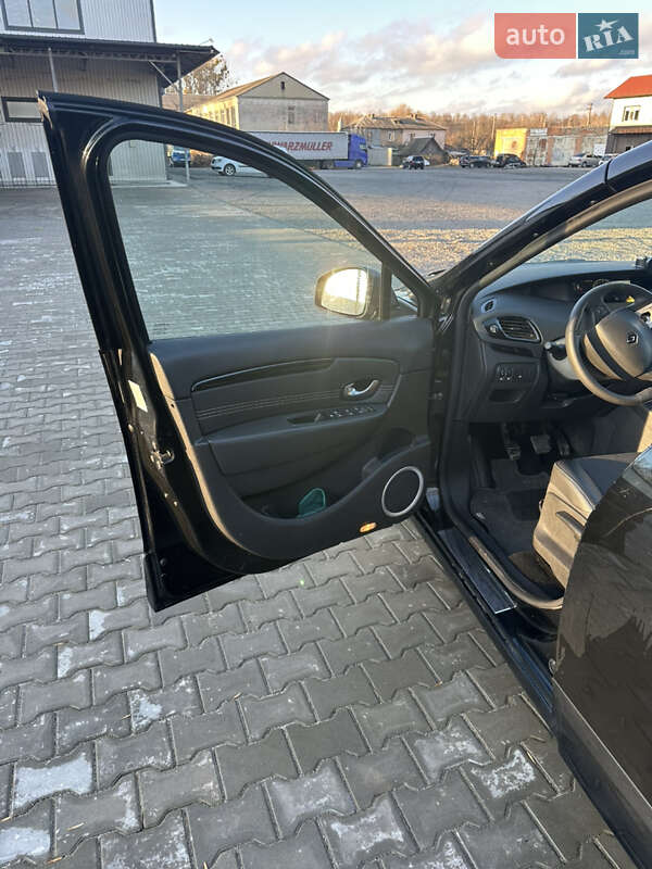 Мінівен Renault Scenic 2011 в Костопілі