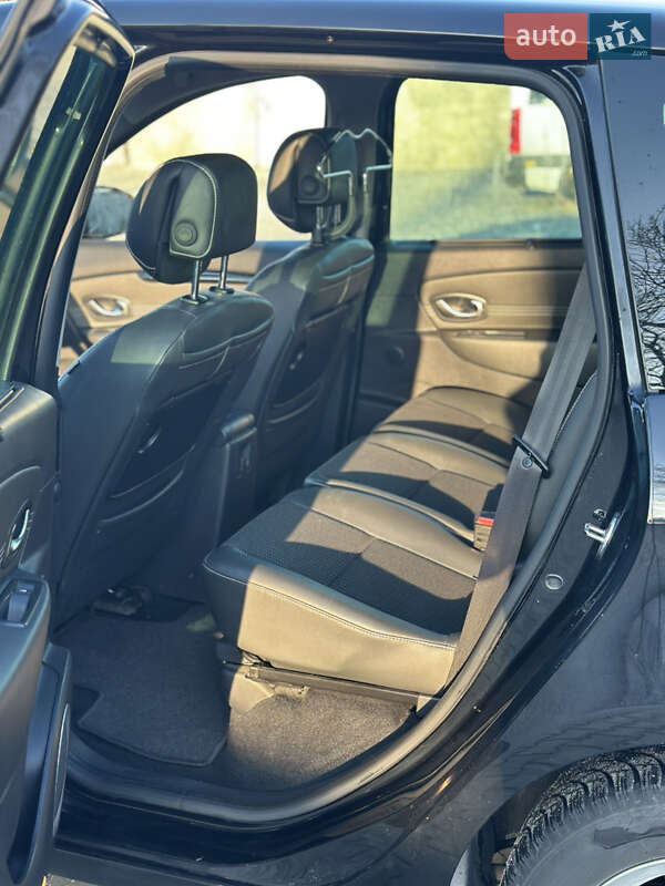 Мінівен Renault Scenic 2011 в Костопілі