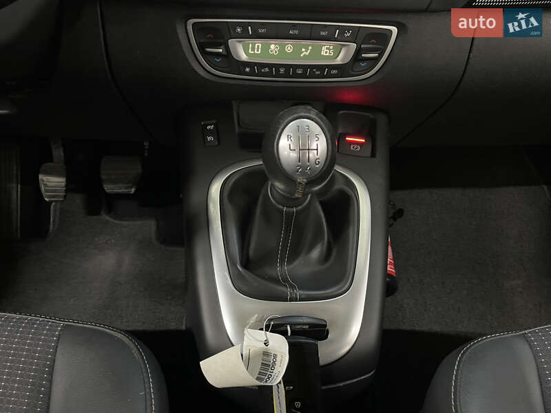 Минивэн Renault Scenic 2013 в Стрые