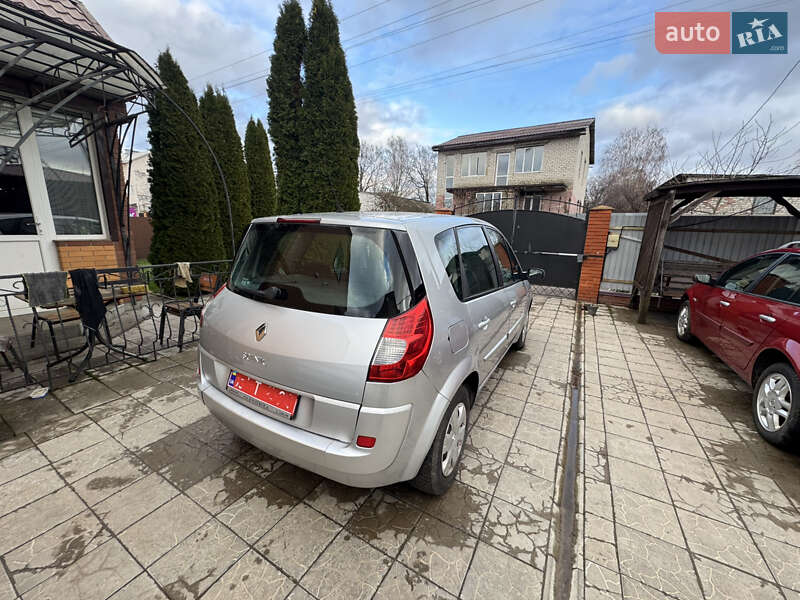 Минивэн Renault Scenic 2007 в Чернигове