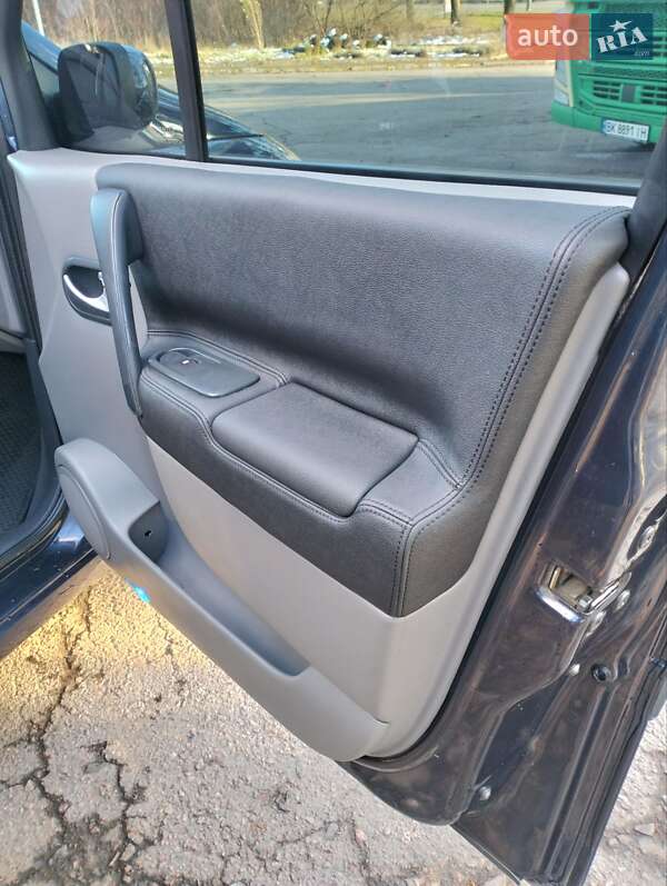 Мінівен Renault Scenic 2007 в Рівному
