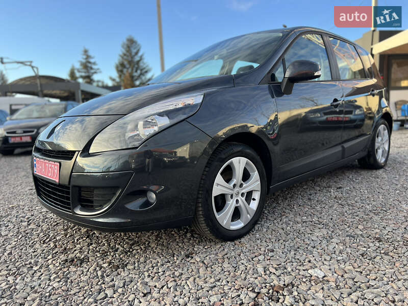 Мінівен Renault Scenic 2009 в Лубнах