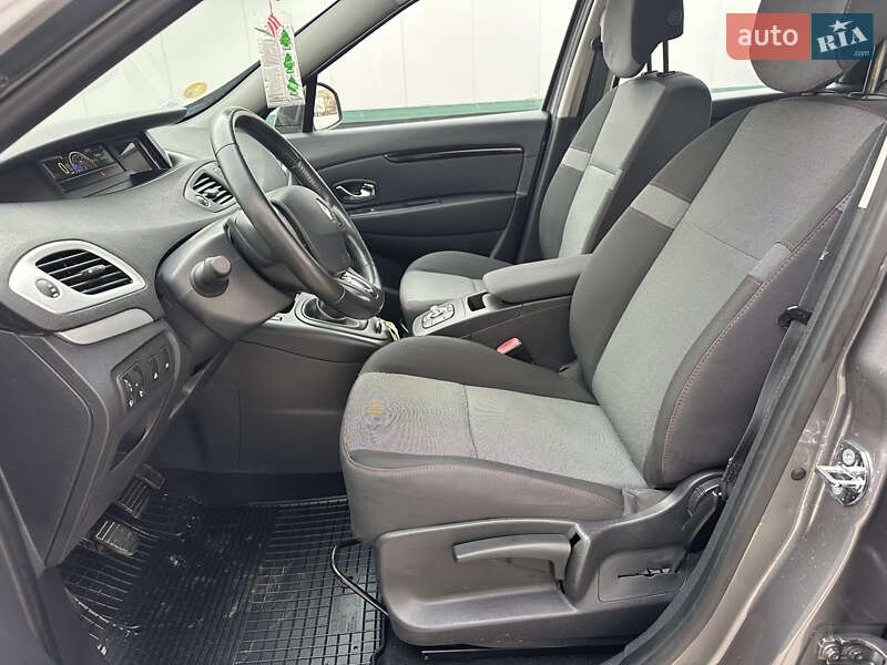 Минивэн Renault Scenic 2014 в Виннице