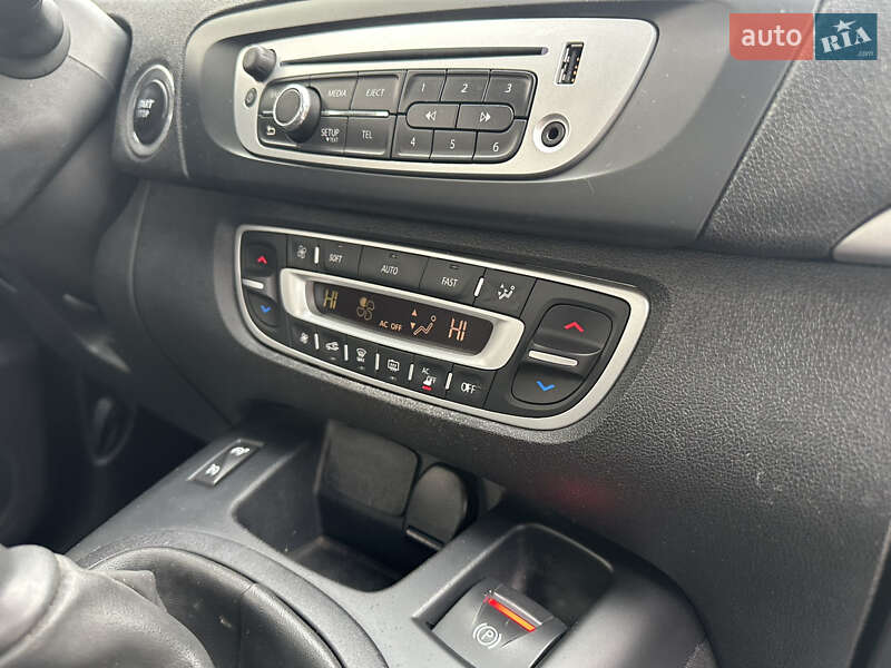 Минивэн Renault Scenic 2014 в Виннице