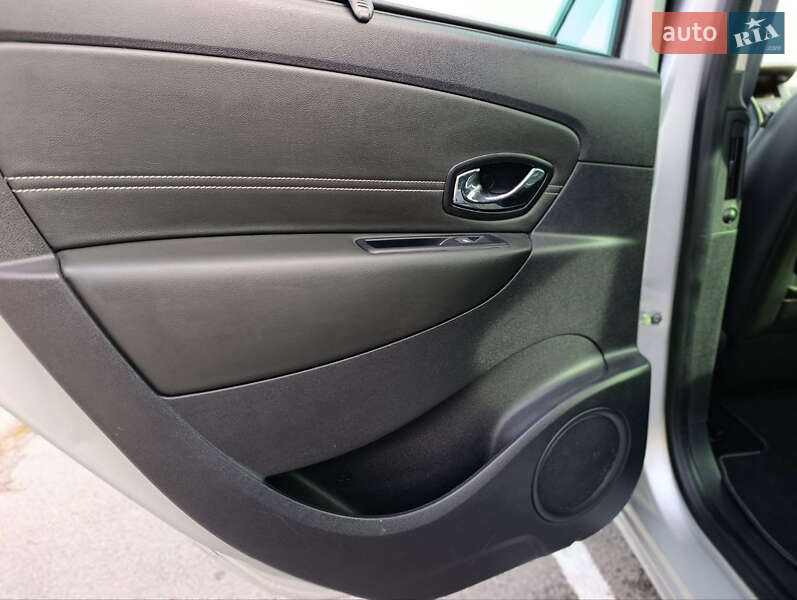 Мінівен Renault Scenic 2016 в Вінниці