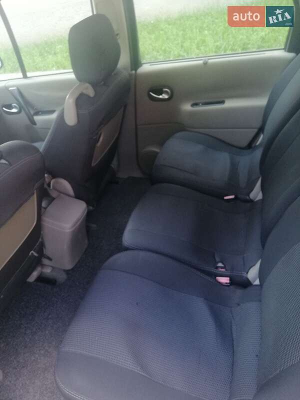 Мінівен Renault Scenic 2005 в Луцьку