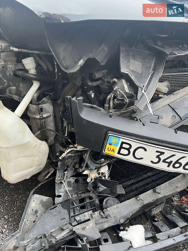 Мінівен Renault Scenic 2011 в Львові фото 8 Мінівен Renault Scenic 2011 в Львові