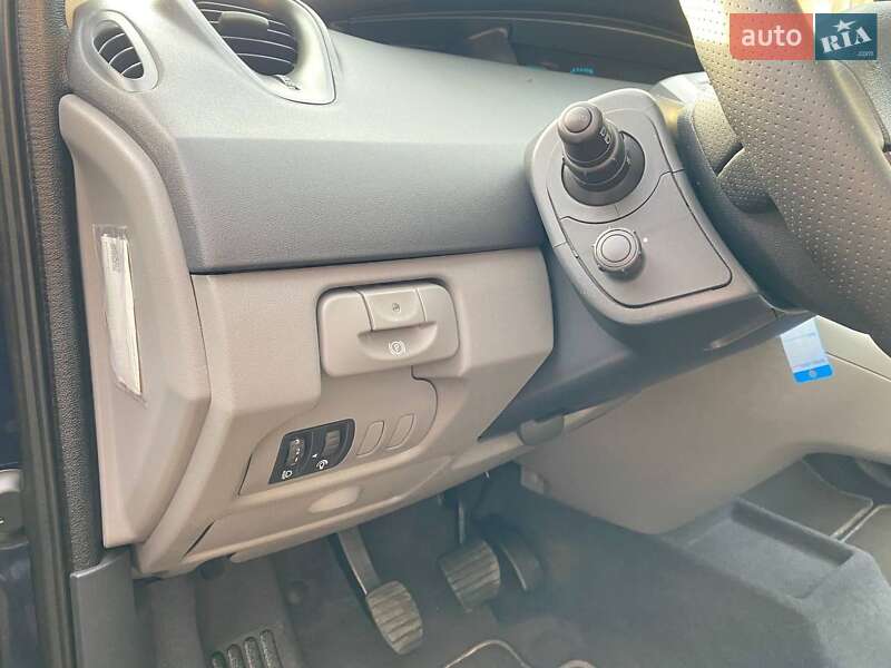 Минивэн Renault Scenic 2007 в Кривом Роге