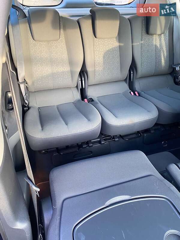 Минивэн Renault Scenic 2007 в Кривом Роге