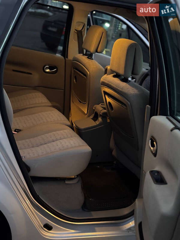 Мінівен Renault Scenic 2006 в Дрогобичі