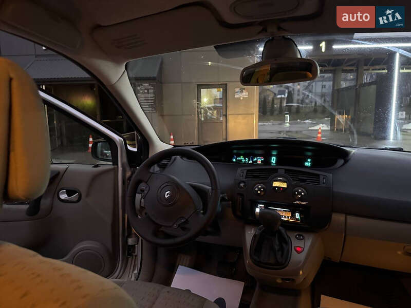 Мінівен Renault Scenic 2006 в Дрогобичі