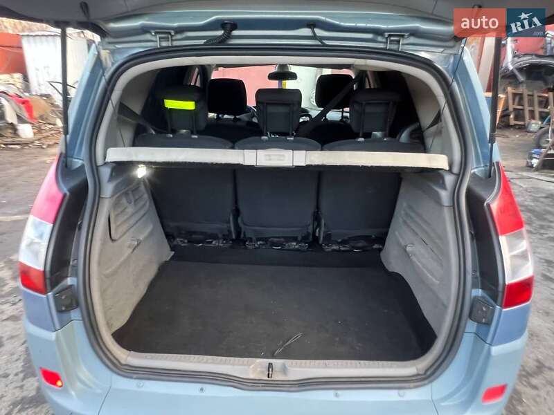 Мінівен Renault Scenic 2005 в Києві